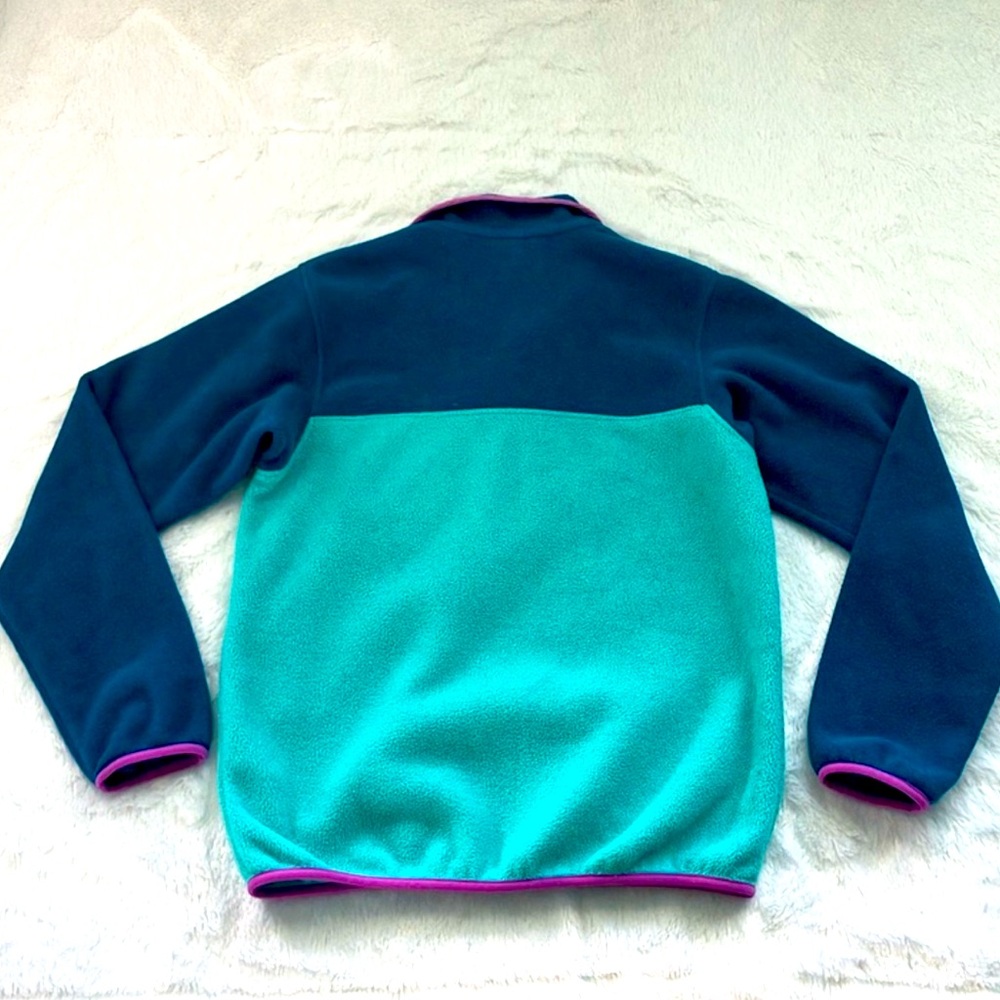 Patagonia Women's Synchilla Turquoise and Purple Snap-T Fleece Pullover - Picture 2 of 11